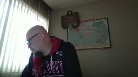 Snapshot of gregrev chatting on 01/04/25, 11:06 gregrev online show from 01/04/25, 11:06