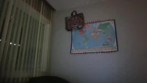 Snapshot of gregrev chatting on 01/05/25, 02:06 gregrev online show from 01/05/25, 02:06