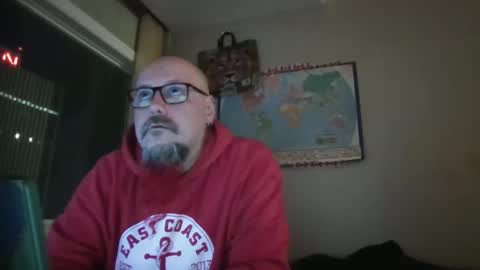 Snapshot of gregrev chatting on 01/24/25, 02:39 gregrev online show from 01/24/25, 02:39