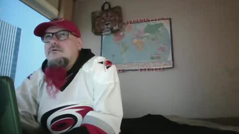 Snapshot of gregrev chatting on 01/26/25, 12:26 gregrev online show from 01/26/25, 12:26