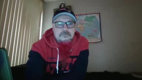 Snapshot of gregrev chatting on 02/09/25, 10:11 gregrev online show from 02/09/25, 10:11