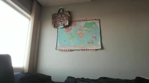 Snapshot of gregrev chatting on 03/11/25, 10:09 gregrev online show from 03/11/25, 10:09