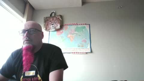 Snapshot of gregrev chatting on 09/11/25, 12:44 gregrev online show from 09/11/25, 12:44