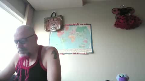 Snapshot of gregrev chatting on 09/24/25, 12:58 gregrev online show from 09/24/25, 12:58