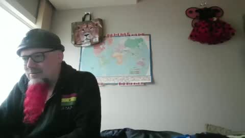 Snapshot of gregrev chatting on 09/30/25, 11:43 gregrev online show from 09/30/25, 11:43