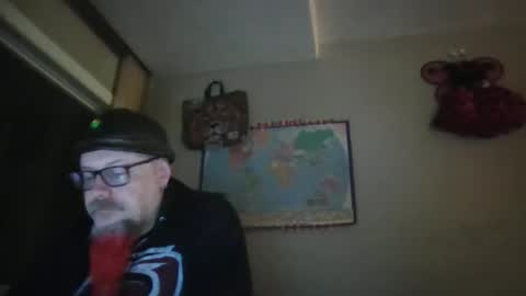 Snapshot of gregrev chatting on 10/16/25, 05:30 gregrev online show from 10/16/25, 05:30