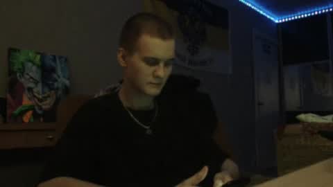 Snapshot of greonn chatting on 01/29/25, 12:13 Felix online show from 01/29/25, 12:13