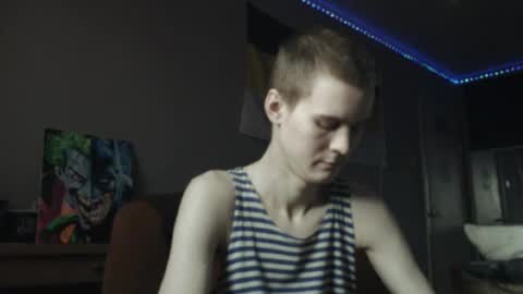 Snapshot of greonn chatting on 02/21/25, 12:28 Felix online show from 02/21/25, 12:28