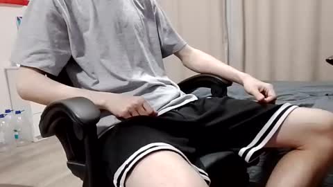 Felix online show from 04/04/26, 01:26