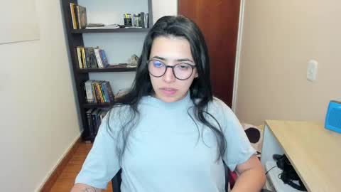 Snapshot of gretagat chatting on 01/26/25, 09:40 Greta online show from 01/26/25, 09:40