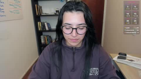 Snapshot of gretagat chatting on 02/21/25, 02:28 Greta online show from 02/21/25, 02:28