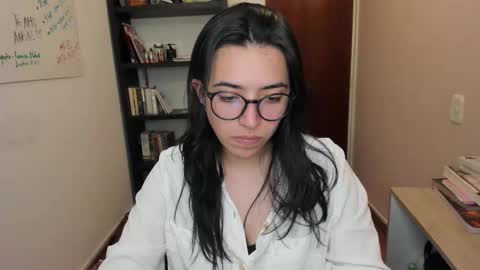 Snapshot of gretagat chatting on 11/10/25, 04:44 Greta online show from 11/10/25, 04:44