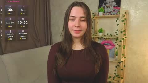 Snapshot of gretalinelle chatting on 05/09/26, 04:45 Cutie Ellie online show from 05/09/26, 04:45