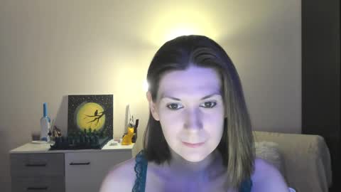 Snapshot of gretamiln chatting on 01/17/25, 12:31 Greta online show from 01/17/25, 12:31