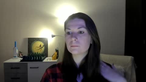 Snapshot of gretamiln chatting on 10/14/25, 06:20 Greta online show from 10/14/25, 06:20