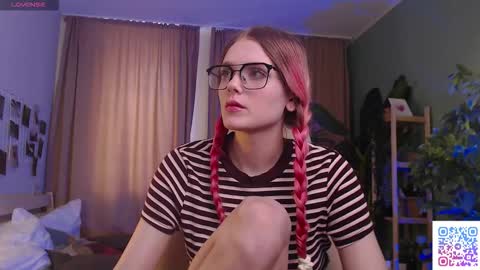 Snapshot of gretchen_mol chatting on 03/10/26, 07:46 gretchen_mol online show from 03/10/26, 07:46