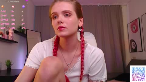 Snapshot of gretchen_mol chatting on 03/21/26, 08:19 gretchen_mol online show from 03/21/26, 08:19