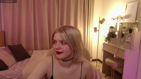 Snapshot of gretchen_mol chatting on 06/04/26, 07:36 gretchen_mol online show from 06/04/26, 07:36