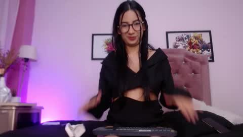 Snapshot of gretel_streit chatting on 02/12/26, 03:23 Gretel online show from 02/12/26, 03:23