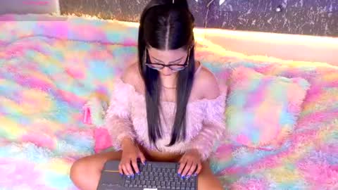 Snapshot of gretel_streit chatting on 07/08/26, 03:22 Gretel online show from 07/08/26, 03:22