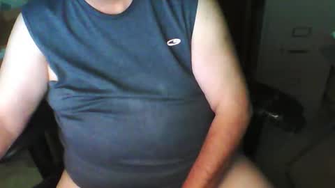 Snapshot of greyghost04 chatting on 10/20/25, 03:12 greyghost04 online show from 10/20/25, 03:12