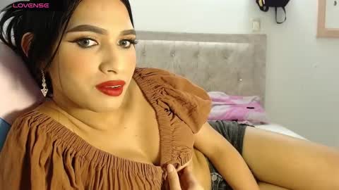 Snapshot of greys02 chatting on 02/23/26, 03:15 greys02 online show from 02/23/26, 03:15