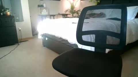 Snapshot of grhansen chatting on 12/04/24, 09:35 grhansen online show from 12/04/24, 09:35