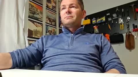 Snapshot of gringo_d1k chatting on 04/27/26, 06:06 gringo_d1k online show from 04/27/26, 06:06