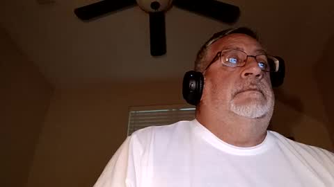 gripthisniceandhard001 online show from 10/27/25, 05:55