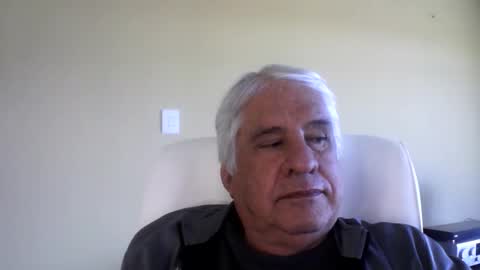 grisa01 online show from 11/26/25, 12:28