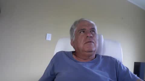 Snapshot of grisa01 chatting on 01/07/26, 01:02 grisa01 online show from 01/07/26, 01:02