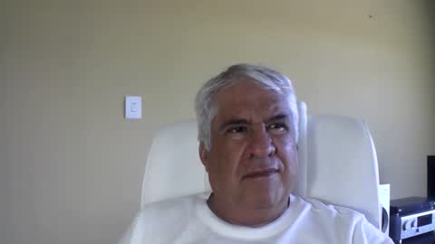 Snapshot of grisa01 chatting on 03/15/26, 01:28 grisa01 online show from 03/15/26, 01:28