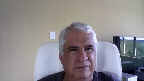 Snapshot of grisa01 chatting on 03/25/26, 01:17 grisa01 online show from 03/25/26, 01:17