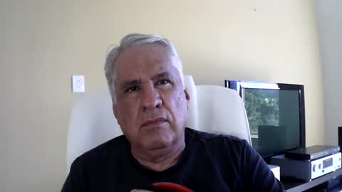 Snapshot of grisa01 chatting on 04/19/26, 01:32 grisa01 online show from 04/19/26, 01:32