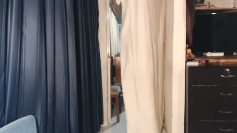 Snapshot of griseldax chatting on 12/08/24, 03:53 griseldax online show from 12/08/24, 03:53