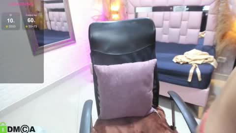    online show from 12/04/25, 07:55