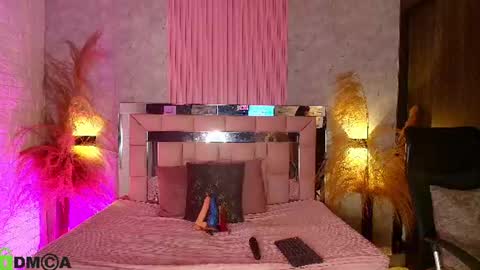 Snapshot of griselle_rousse chatting on 07/13/26, 06:33 online show from 07/13/26, 06:33