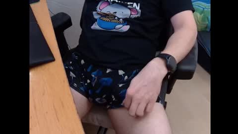 Snapshot of grmpf9 chatting on 10/18/25, 08:42 grmpf9 online show from 10/18/25, 08:42