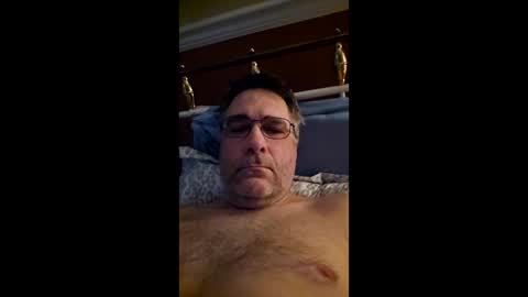 Snapshot of grossequeue200 chatting on 04/11/26, 04:44 grossequeue200 online show from 04/11/26, 04:44