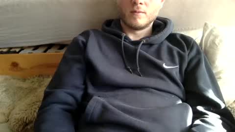 Snapshot of gruendamien chatting on 04/22/26, 03:02 gruendamien online show from 04/22/26, 03:02