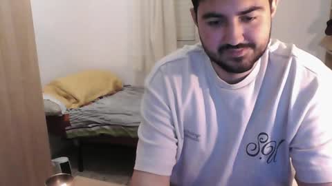 Snapshot of gsendra chatting on 12/11/24, 09:34 gsendra online show from 12/11/24, 09:34