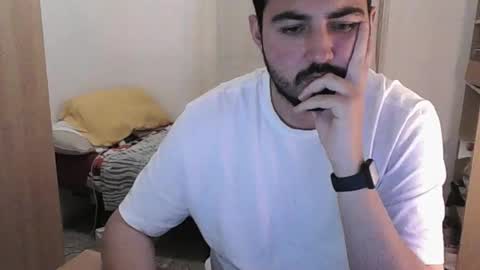 Snapshot of gsendra chatting on 12/13/24, 09:52 gsendra online show from 12/13/24, 09:52