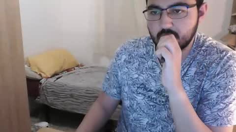 Snapshot of gsendra chatting on 12/15/24, 04:04 gsendra online show from 12/15/24, 04:04