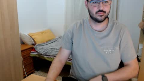 Snapshot of gsendra chatting on 01/13/25, 09:08 gsendra online show from 01/13/25, 09:08