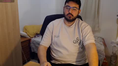 Snapshot of gsendra chatting on 03/05/25, 06:23 gsendra online show from 03/05/25, 06:23