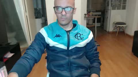 Snapshot of guachin_new chatting on 05/06/26, 03:57 guachin_new online show from 05/06/26, 03:57