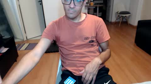 Snapshot of guachin_new chatting on 05/18/26, 05:13 guachin_new online show from 05/18/26, 05:13