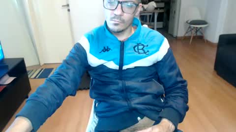 Snapshot of guachin_new chatting on 06/15/26, 04:58 guachin_new online show from 06/15/26, 04:58