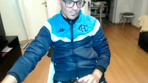 Snapshot of guachin_new chatting on 06/22/26, 04:31 guachin_new online show from 06/22/26, 04:31