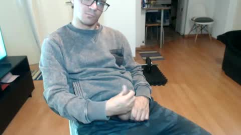 Snapshot of guachin_new chatting on 06/26/26, 08:46 guachin_new online show from 06/26/26, 08:46